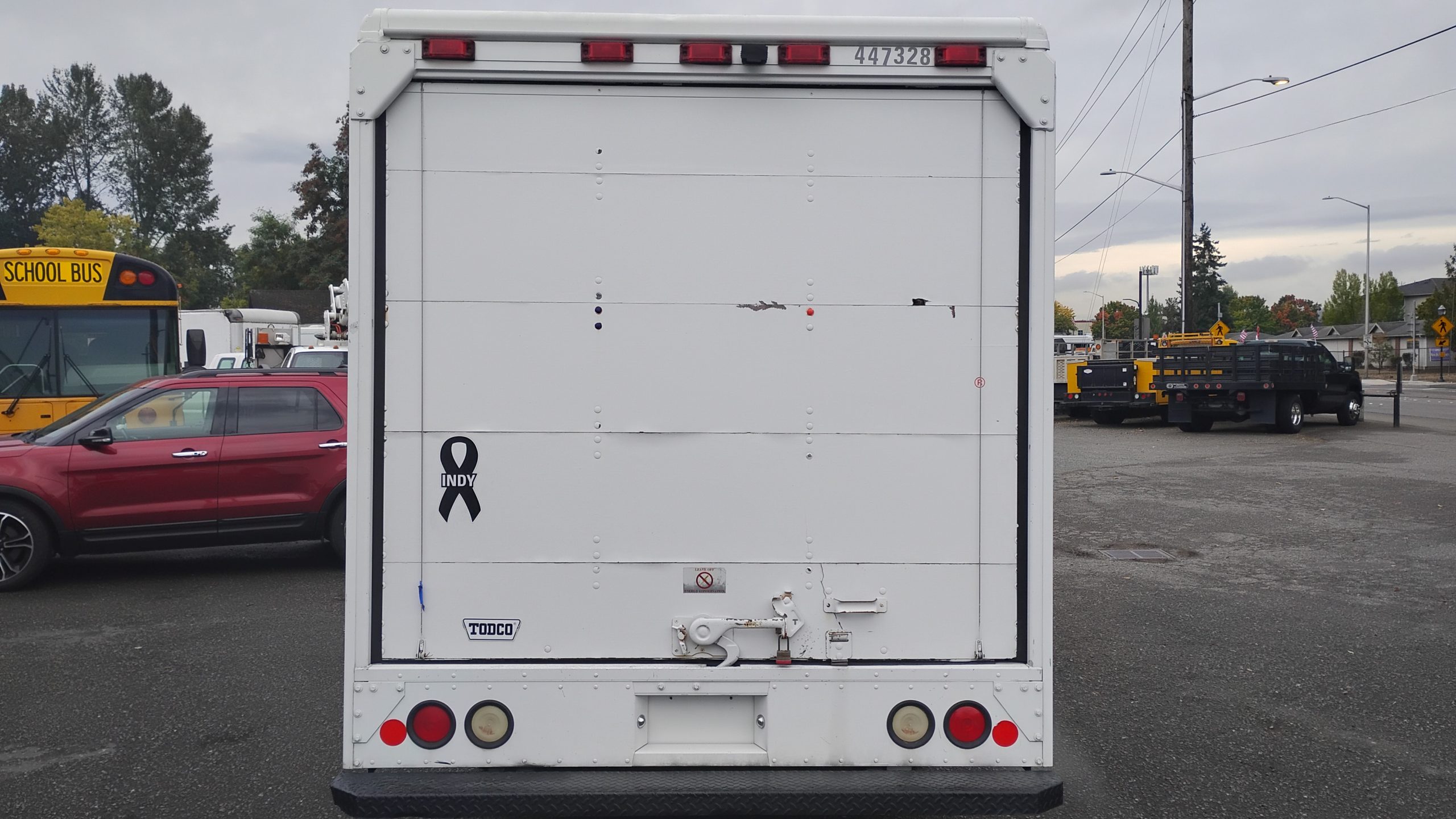 2010 Ford E350 Stepvan 2010 Ford E350 Stepvan - image 4 of 6