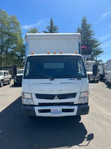 2013 Mitsubishi FUSO - image 1 of 6