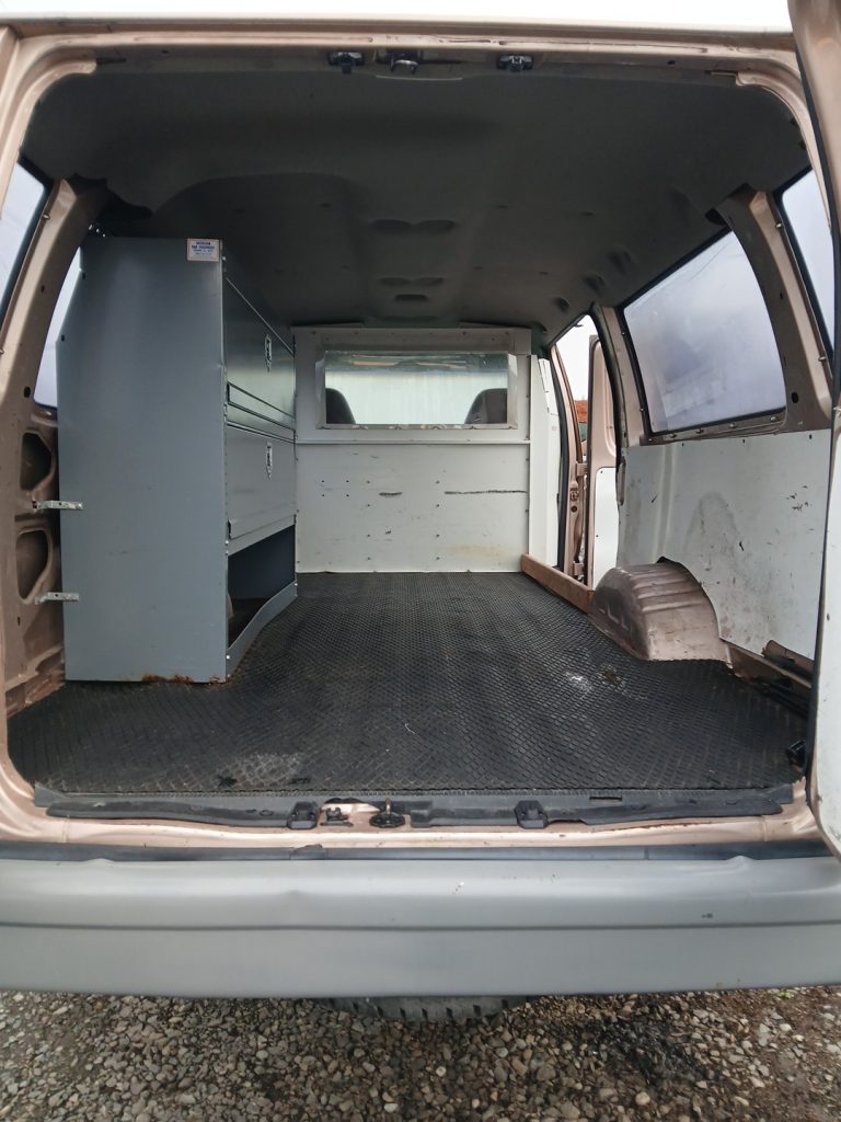 1998 Ford E-350 - image 1 of 6