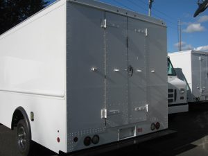 2014 Ford E-350 - image 2 of 6