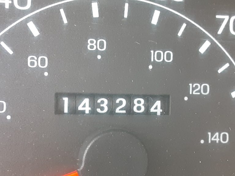 2001 Ford F-250 - image 6 of 6