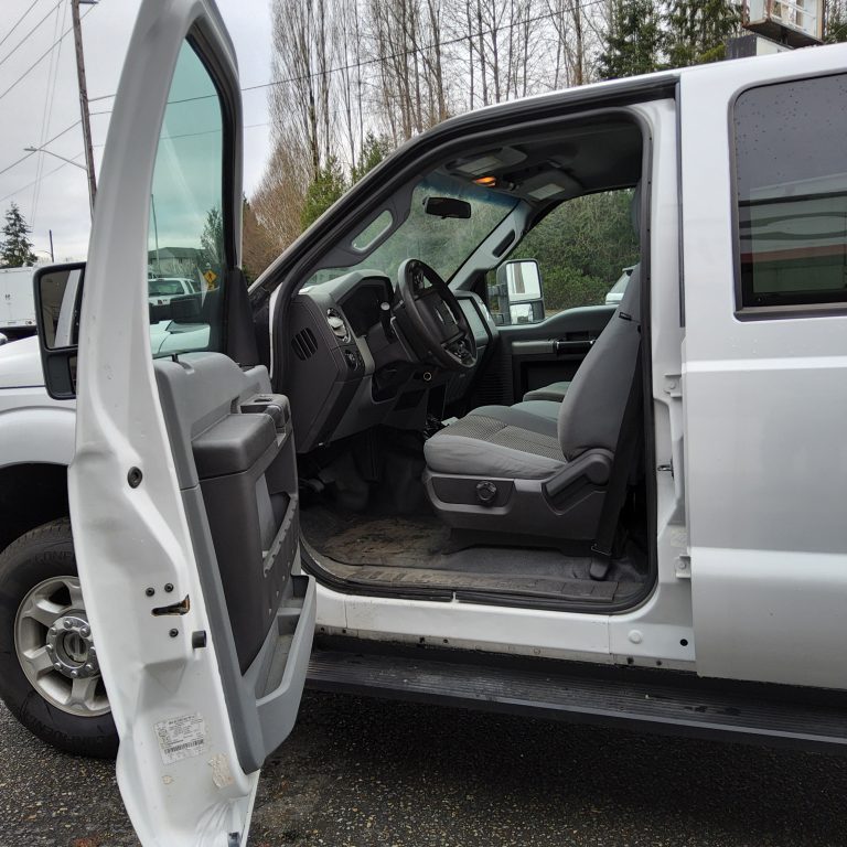 2014 Ford F-350 - image 6 of 6