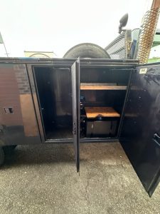 2011 Ford F-750 - image 4 of 6