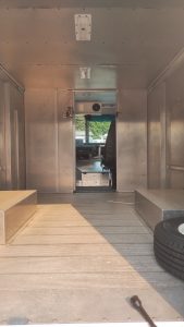 2016 Ford E-350 - image 5 of 6