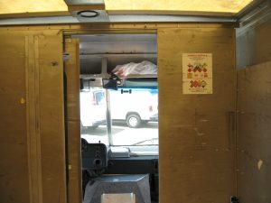 2011 - image 5 of 6
