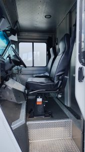 2016 Ford E-350 - image 5 of 6