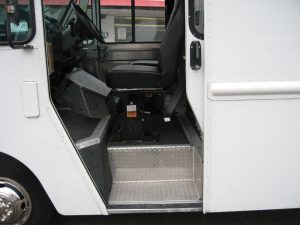 2016 Ford E-350 - image 6 of 6