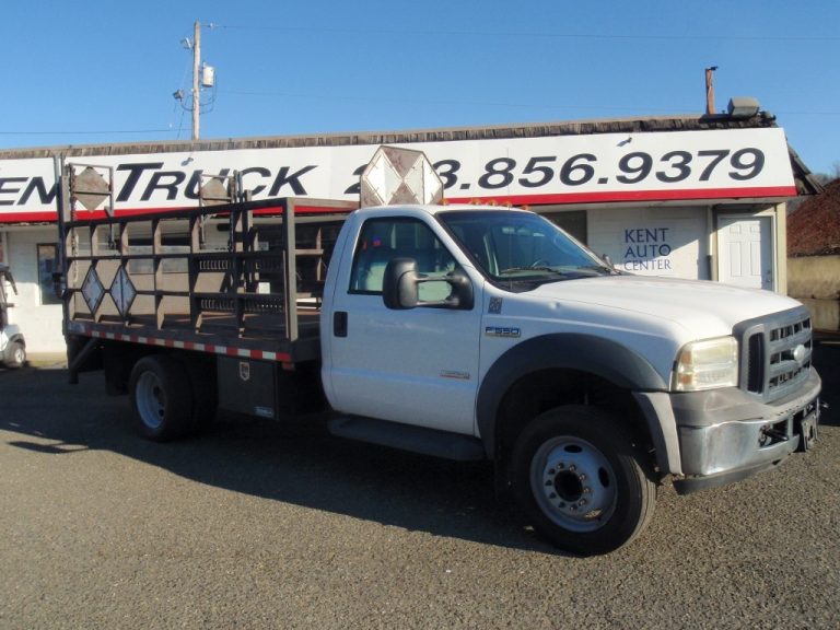 2006 Ford F-550 - image 1 of 6