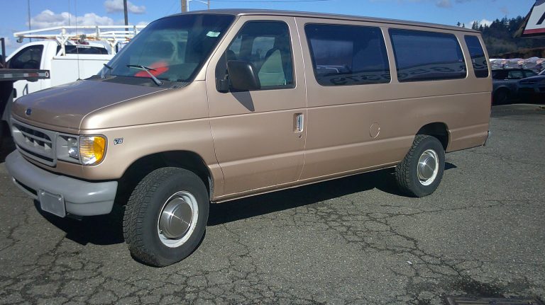 1998 Ford E-350 - image 6 of 6