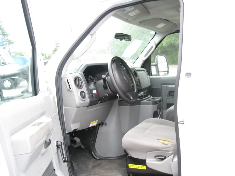 Ford - image 2 of 6
