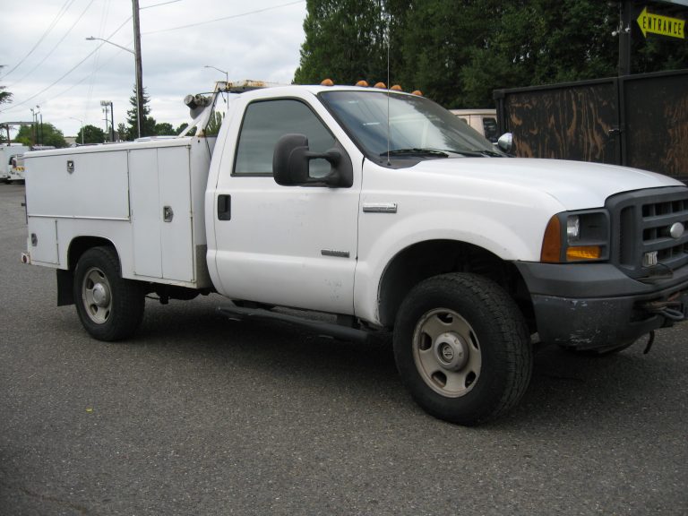 Ford - image 3 of 6