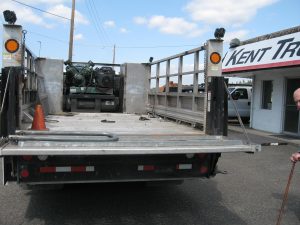 2017 Ford F-350 - image 2 of 6