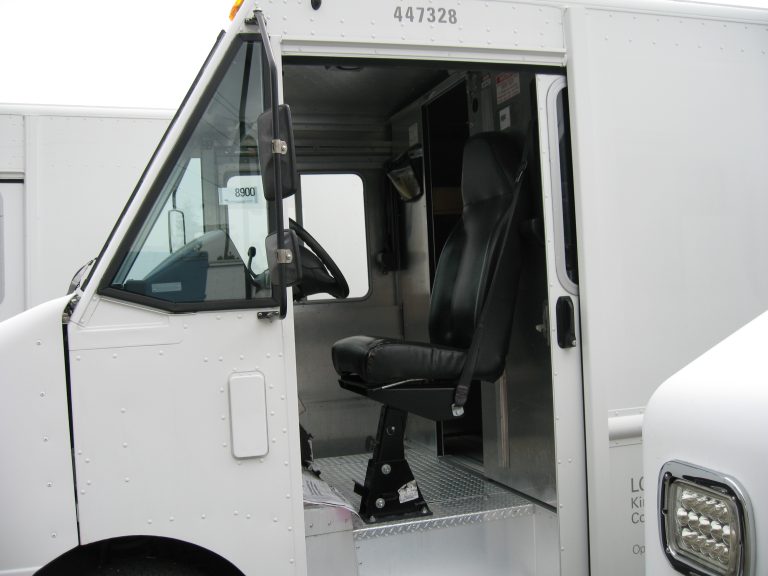 Ford - image 5 of 6
