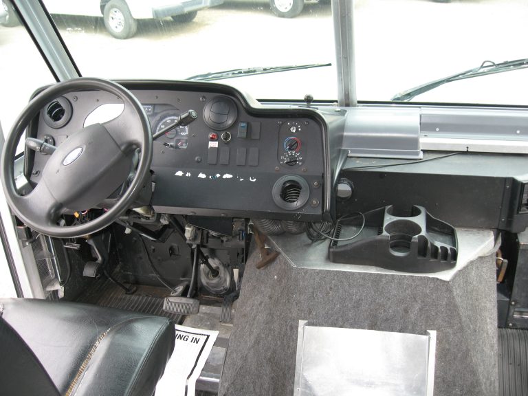 Ford - image 6 of 6