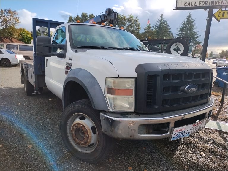 2009 Ford F-550 - image 2 of 6
