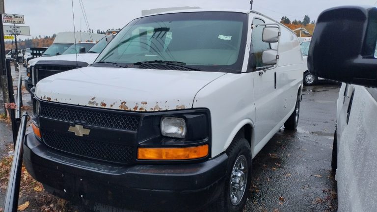 2008 Chevrolet G3500 - image 1 of 6