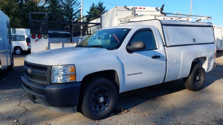 2010 Chevrolet Silverado - image 1 of 6