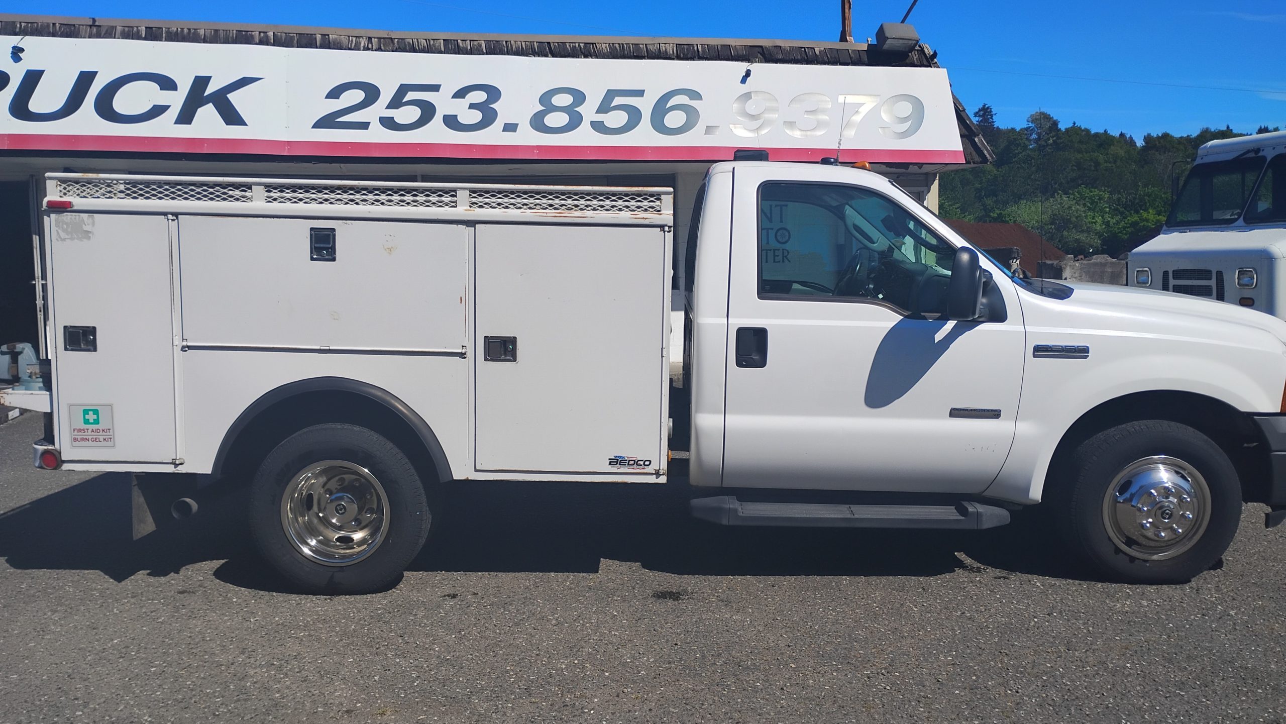 2006 Ford F350 Service-Body 2006 Ford F350 Service-Body - image 2 of 6