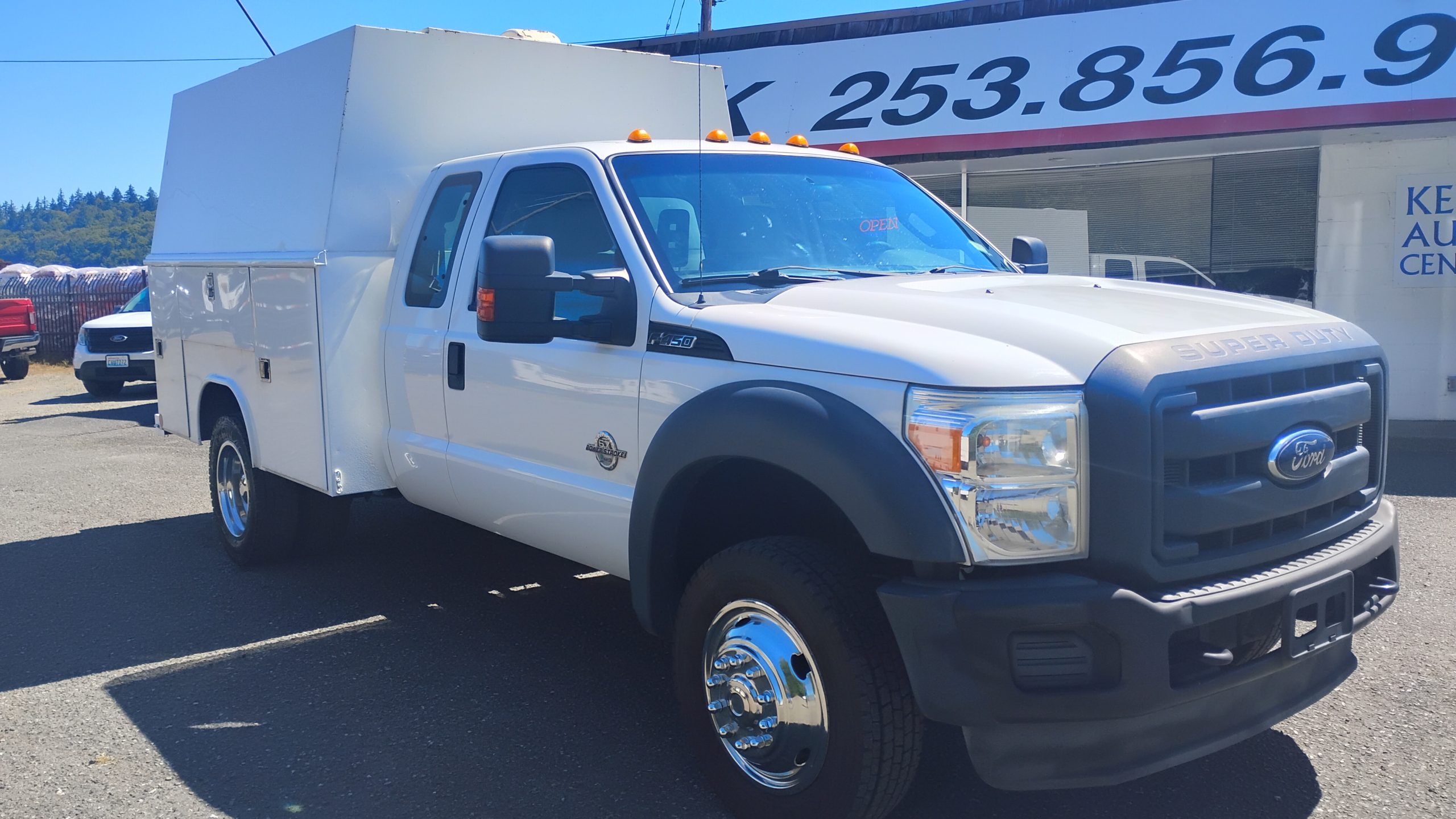 2012 Ford F450 - Covered Service Body 2012 Ford F450 - Covered Service Body - image 1 of 6