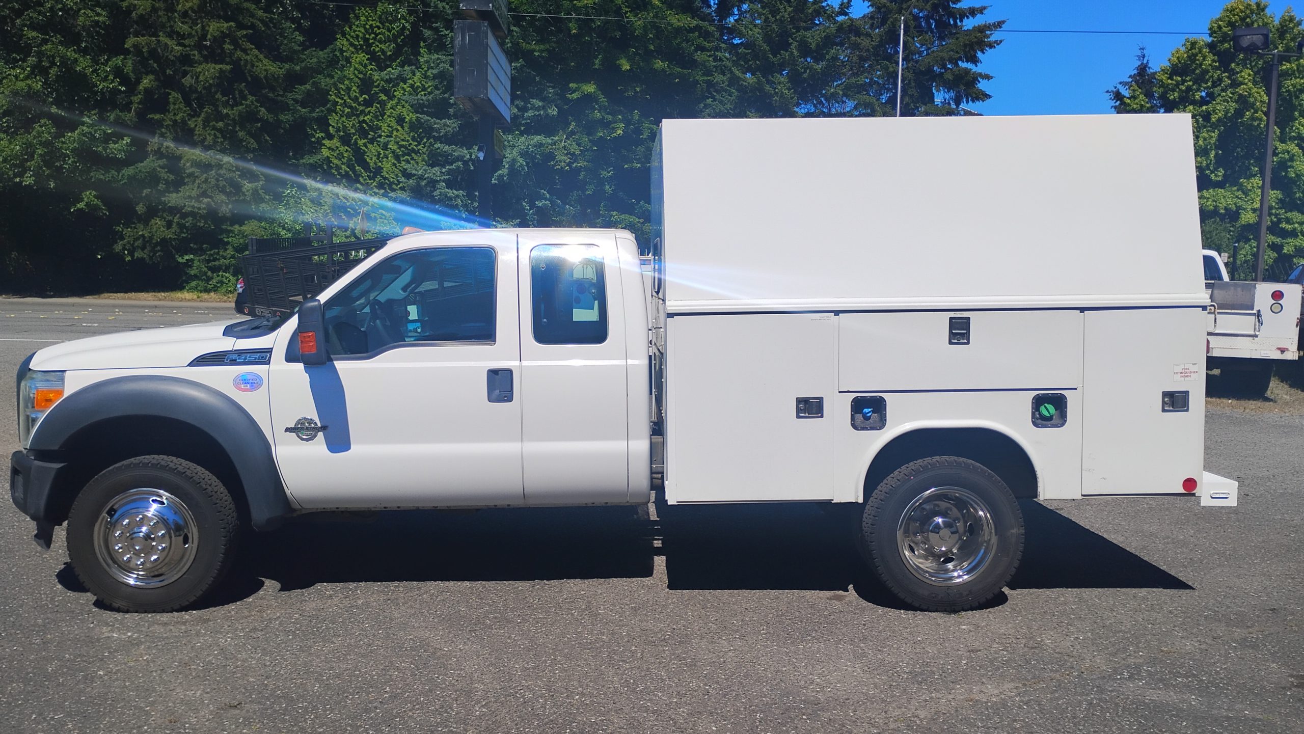 2012 Ford F450 - Covered Service Body 2012 Ford F450 - Covered Service Body - image 6 of 6