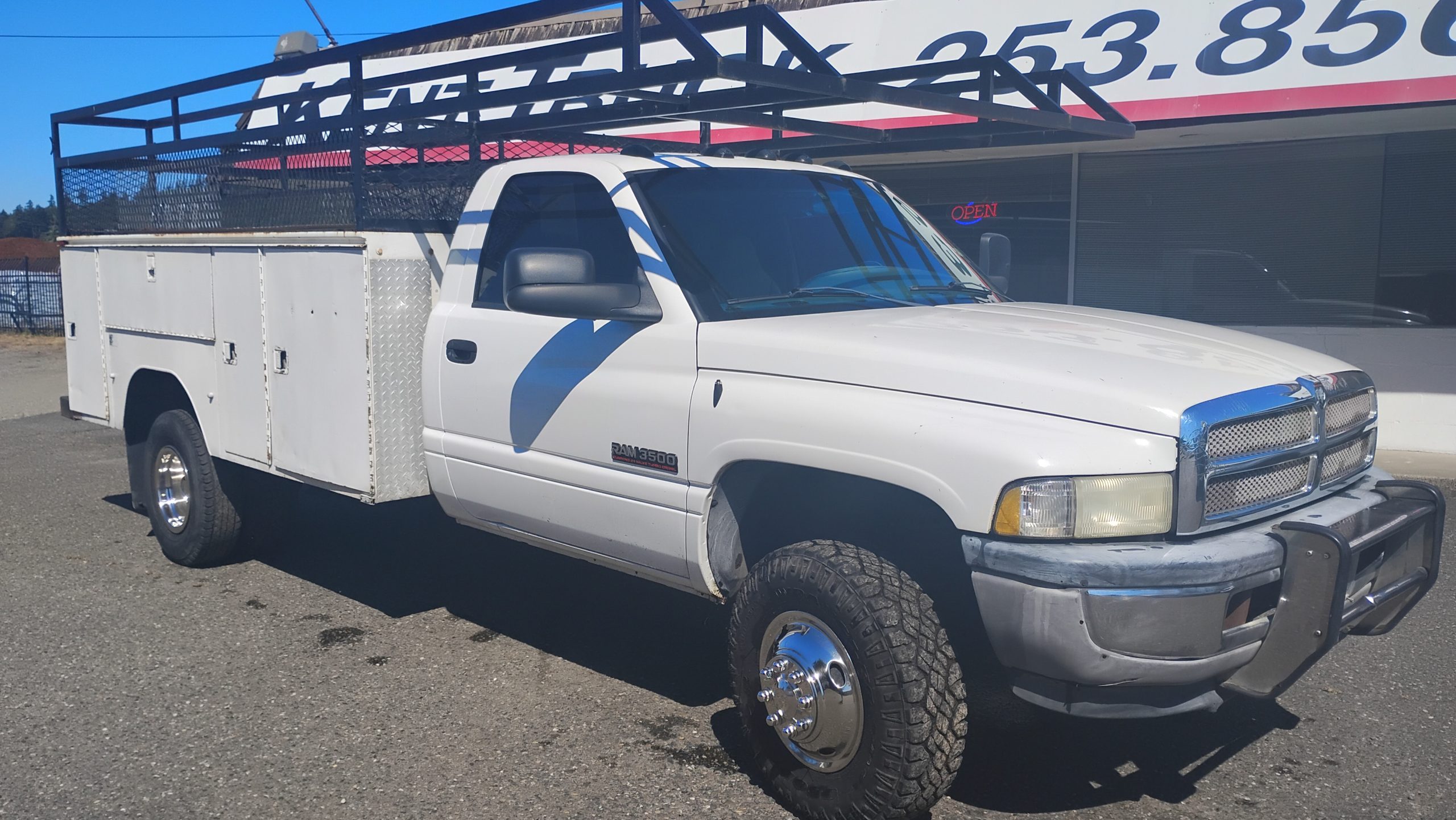 2001 Dodge Ram 3500 Servicebody 2001 Dodge Ram 3500 Servicebody - image 1 of 6