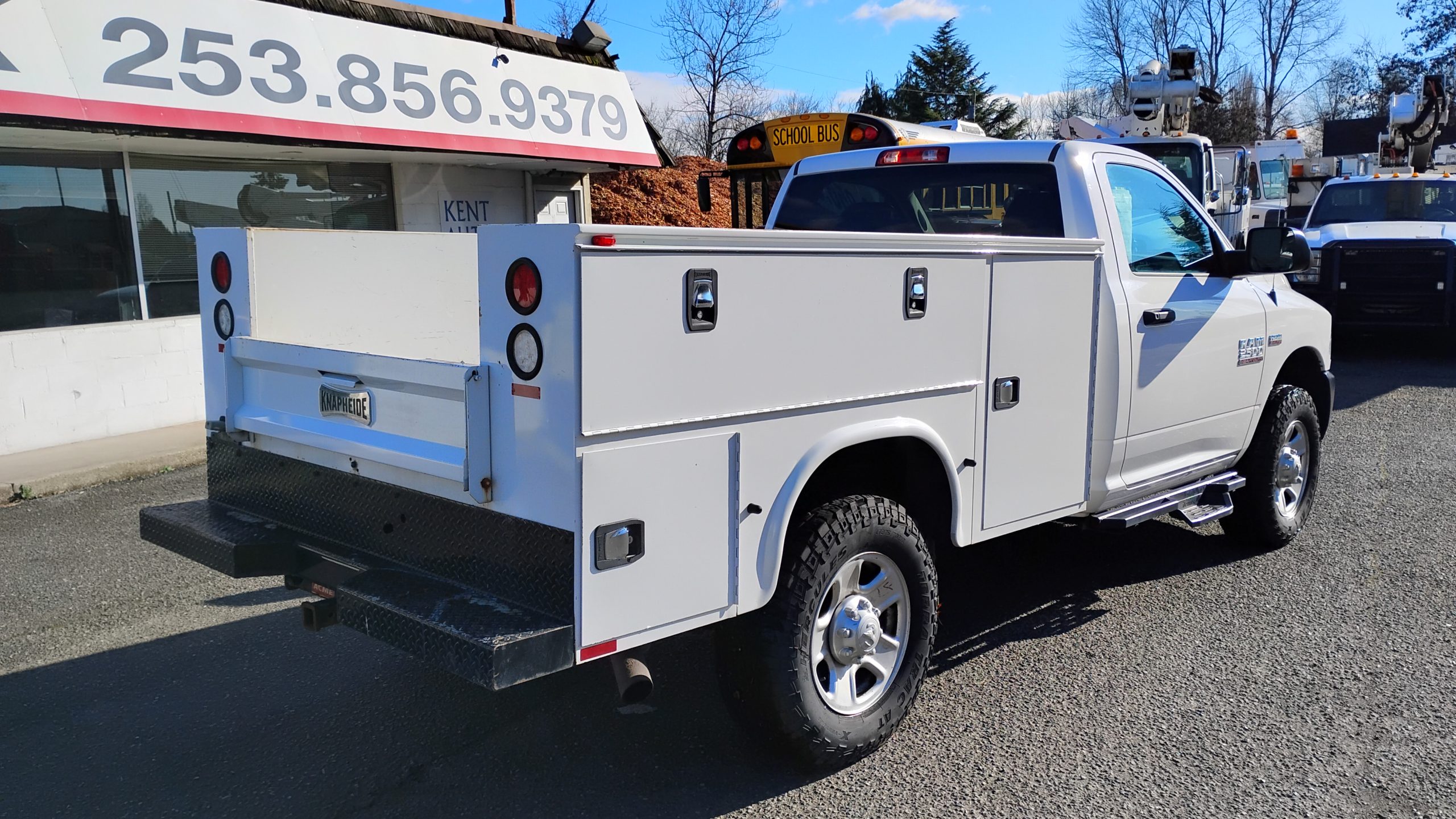 2018 Dodge Ram 2500 ServiceBody 2018 Dodge Ram 2500 ServiceBody - image 3 of 6