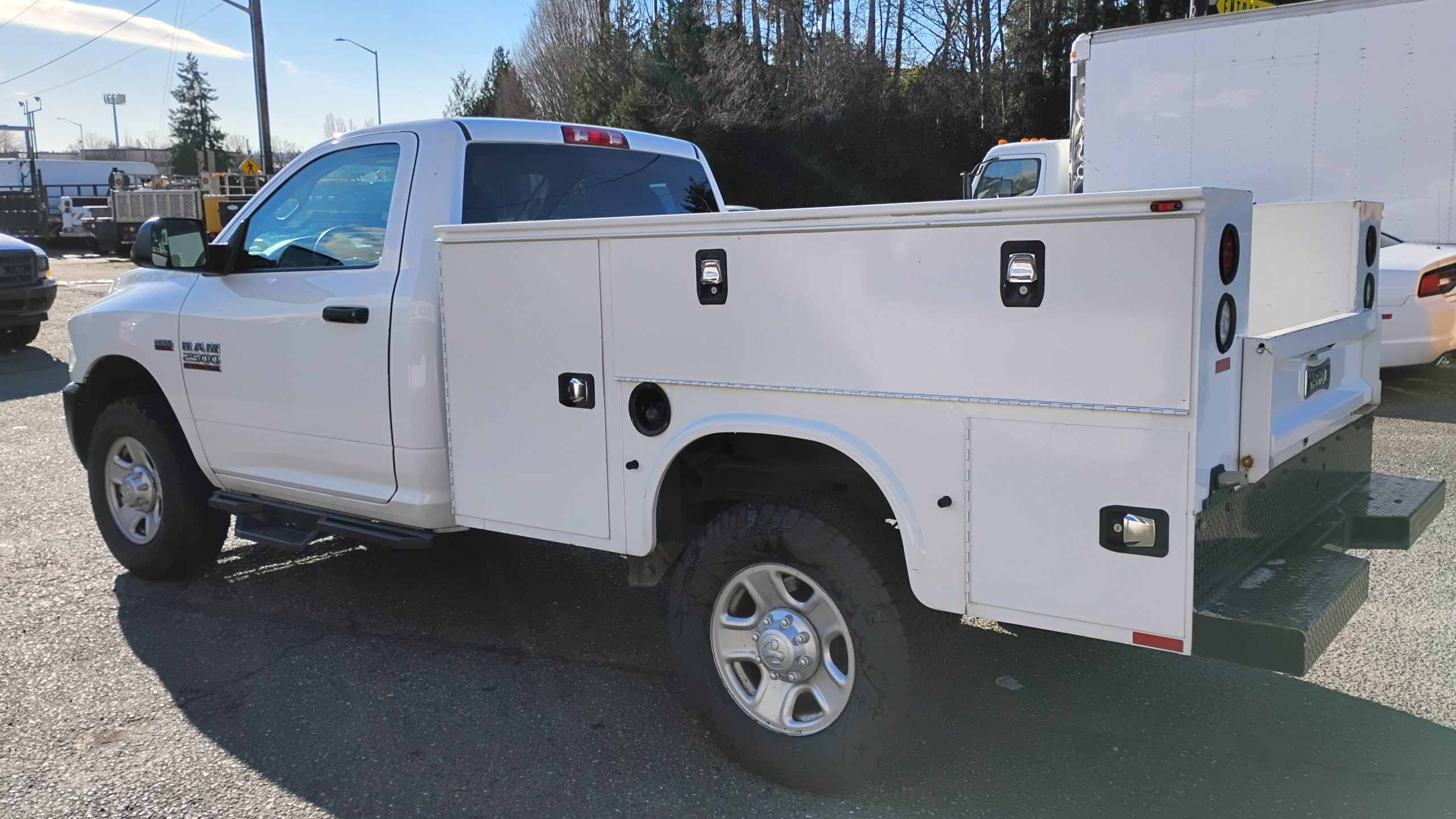 2018 Dodge Ram 2500 ServiceBody 2018 Dodge Ram 2500 ServiceBody - image 5 of 6