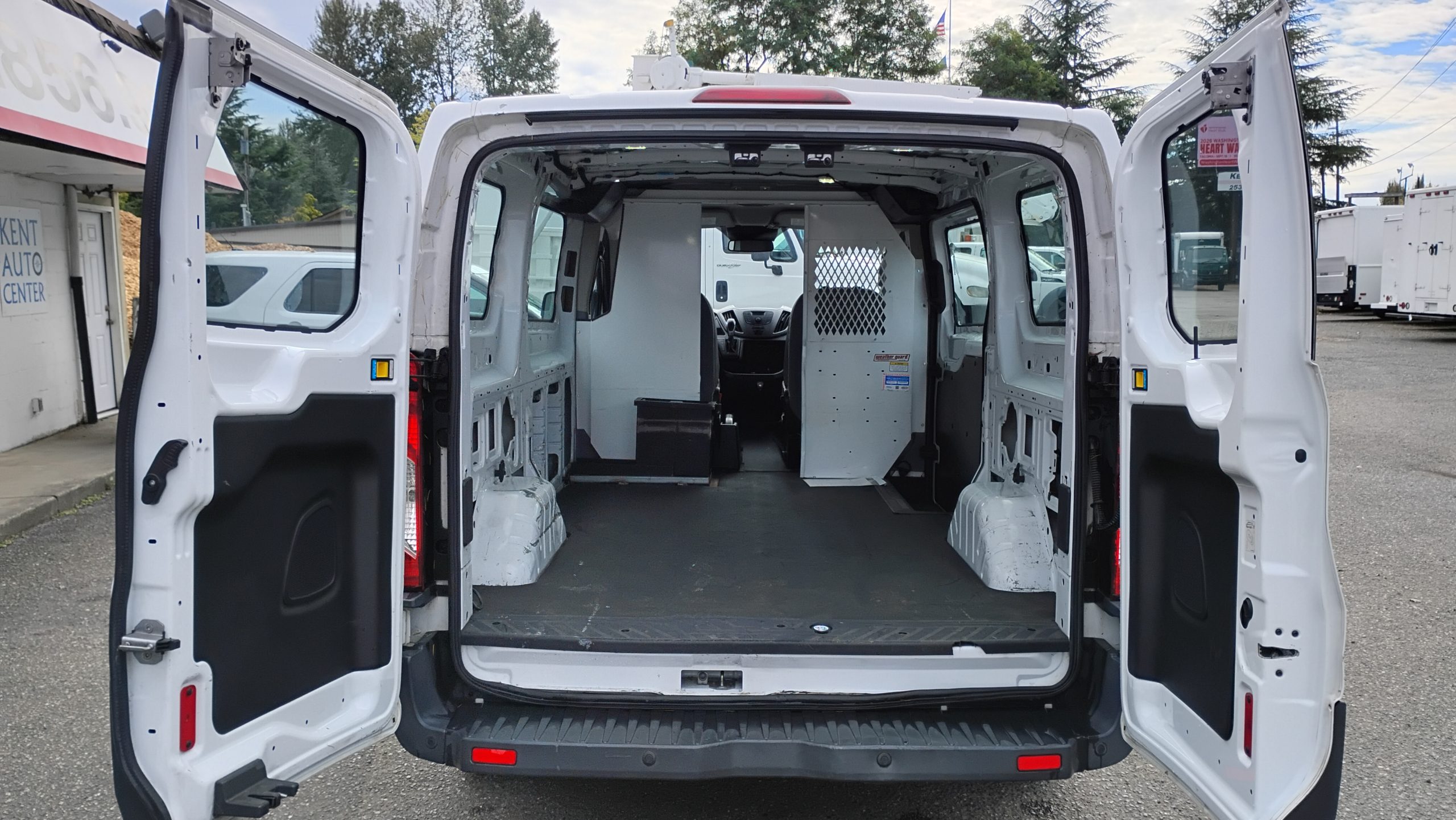 2016 Ford Transit 150 (Cargo) 2016 Ford Transit 150 (Cargo) - image 5 of 6