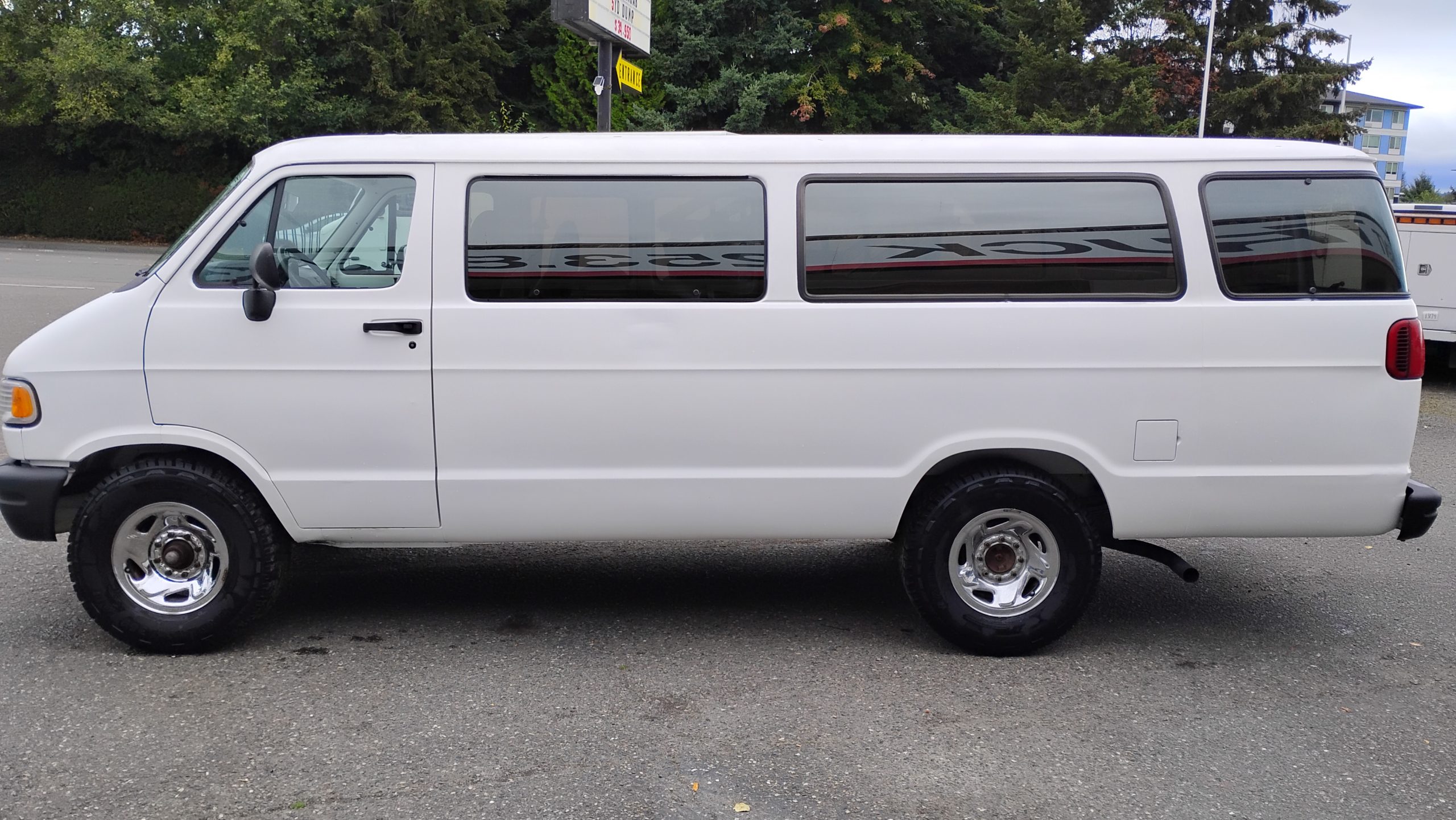 1994 Dodge Ram B350 CargoVan 1994 Dodge Ram B350 CargoVan - image 6 of 6